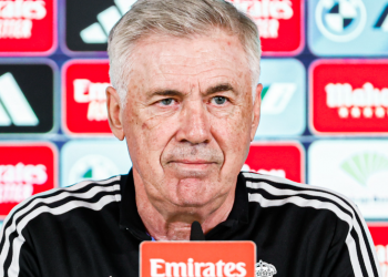 El VAR está mal utilizado: Ancelotti
