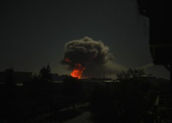 Una explosión daña una vía férrea en Zaporiyia