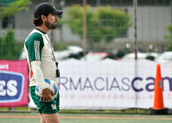 Trabajar en la Selección Mexicana de Futbol es dar lo mejor de ti: Espinoza
