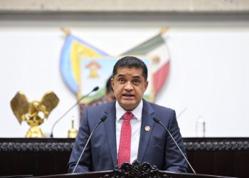 Tenemos diferencias con la dirigencia nacional del PRI, no compartimos muchas disposiciones: Valera 