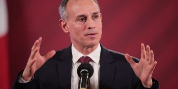Diputados citan a López-Gatell a mesa de trabajo