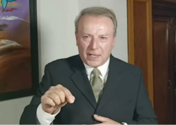 Gilberto Lozano renuncia a FRENA: se destapa para la Presidencia