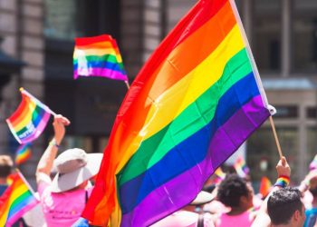 Inicia marcha del Orgullo LGBTTTIQ+