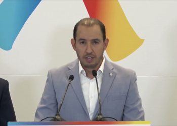 Marko Cortés reclama a AMLO aciertos de gobiernos panistas