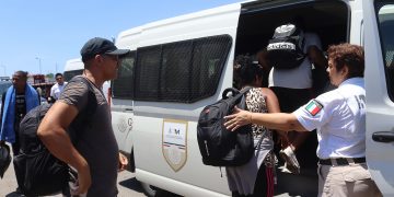 Activistas y migrantes denuncian deportaciones exprés en la frontera sur de México