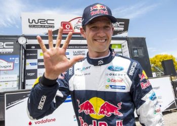 Sébastien Ogier domina con solvencia la primera jornada del Rally Safari