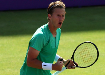Sebastian Korda supera a Norrie en Queen´s