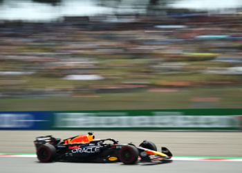 Verstappen lidera segundo entrenamiento libre, Alonso termina segundo