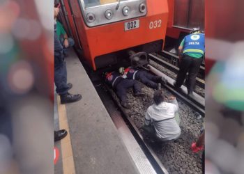 Hombre se arroja a las vías del Metro
