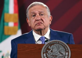 El INE asegura que ya notificó al presidente para que no hable de temas electorales