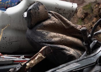 Aumenta la cifra de fallecidos por volcadura de autobús en Oaxaca