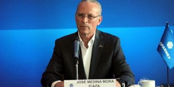 Hay dos temas que detienen las inversiones en México, el estado de derecho y la inseguridad: Medina Mora
