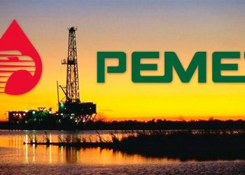 Pemex no descarta volver a emitir deuda