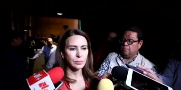 Carolina Viggiano acusa al Presidente de ejercer violencia política contra senadora