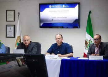 Llegan a Coahuila 70% de los libros de texto, reciben indicación para distribuirlos