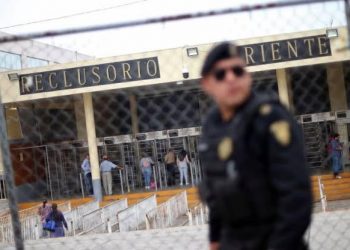 Riña en Reclusorio Oriente deja varios lesionados