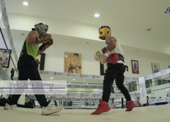 Con boxeo y física alumno de secundaria busca cambiar estereotipos de Tepito