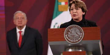 Delfina Gómez y López Obrador se reúnen en Palacio Nacional