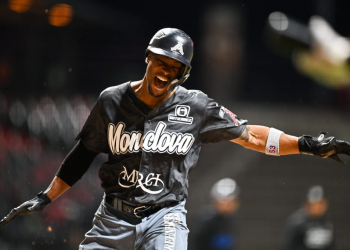 Monclova detiene a los Diablos y se lleva el primer juego de la serie