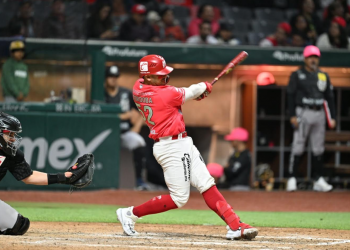 Diablos barre a Mariachis en el triunfo 200 de Bojórquez con el México