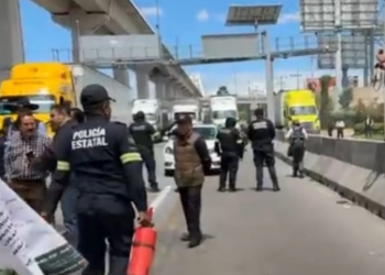 Familiares de 15 desaparecidos cerraron carretera México – Toluca