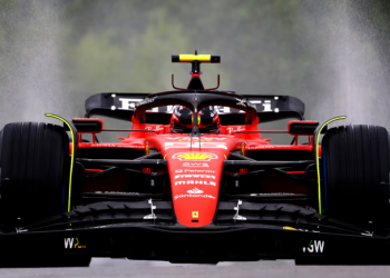 Carlos Sainz marcó el mejor tiempo en el único entrenamiento libre en Spa