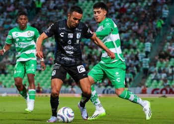 Querétaro cerca del final vence a Santos en la jornada inaugural del Apertura 2023