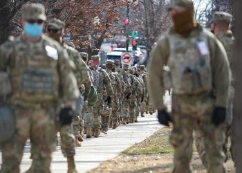 Oklahoma envía 50 miembros de la Guardia Nacional a la frontera con México