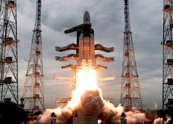 ¿Qué hay detrás de la misión espacial de la India al polo sur de la Luna?