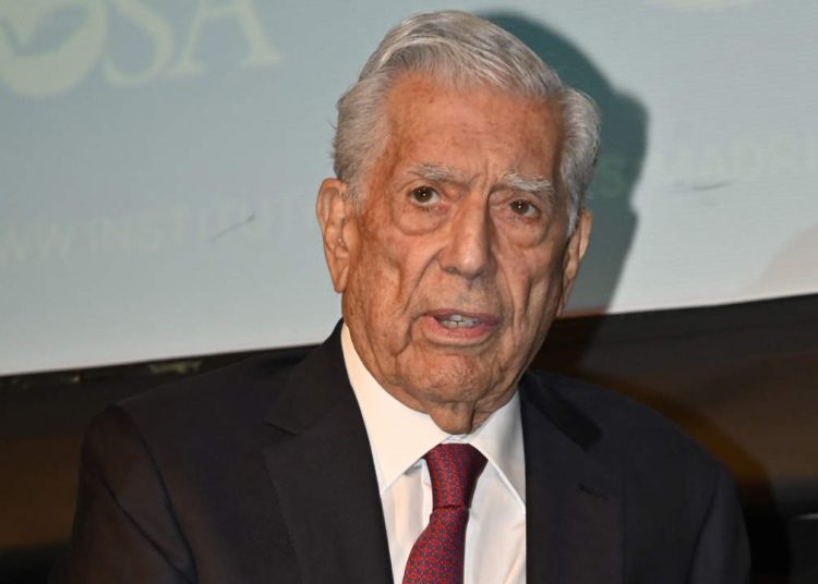 Author Mario Vargas Llosa during event for admission to the academy of the French language in Madrid on Tuesday, 13 December 2022.