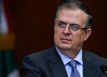 Marcelo Ebrard llama a debatir a Claudia Sheinbaum