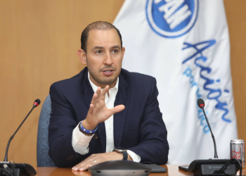 Buscamos que toda la marea que salió en defensa del INE y SCJN, respalden a alguno de nuestros aspirantes: Cortés