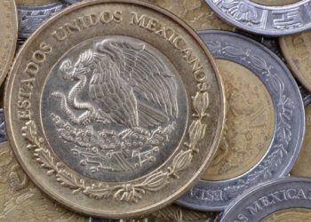 Superpeso abre en $17.10