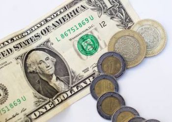 Superpeso impone nuevo récord ante el dólar