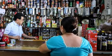 Con incremento del 5.38%, Quintana Roo es primer lugar nacional en comercio minorista