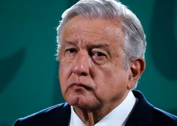¿Se acabó la mañanera? YouTube baja conferencia de AMLO