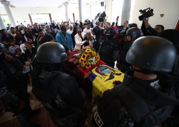 La esposa de Villavicencio acusa al Estado ecuatoriano y al correísmo del asesinato