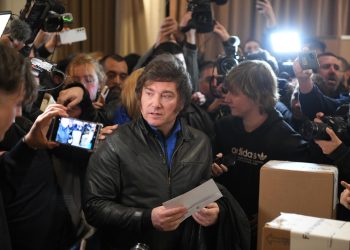 Javier Milei asegura que si es elegido presidente, Macri será parte de su Gobierno