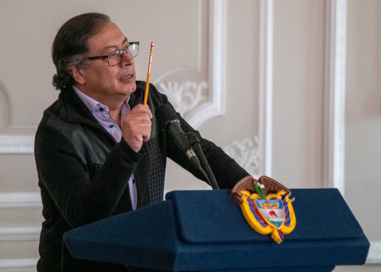 FOTO X @petrogustavo