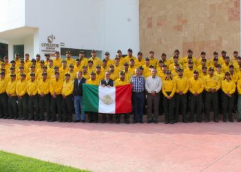 México envía nuevo contingente a Canadá
