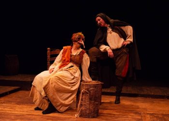  “Volver a Fuenteovejuna”, una visión contemporánea de Lope de Vega en el teatro  El Granero Xavier Rojas  