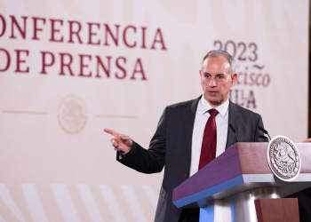 Impide Morena que López-Gatell informe al congreso cancelación de 35 NOMs en materia de salud