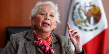 Sánchez Cordero descarta cobro de facturas del gobierno contra Luis María Aguilar, por amparo contra libros de texto