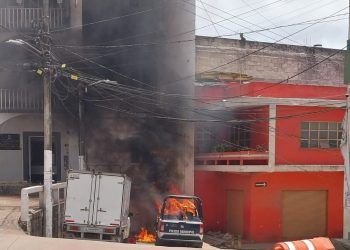 Vive Zacualtipán martes negro, queman alcaldía, patrullas y casa de alcalde
