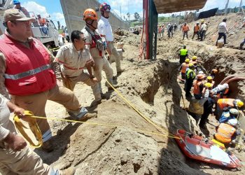 Derrumbe en obra deja tres fallecidos y dos lesionados en la Toluca -Zitácuaro