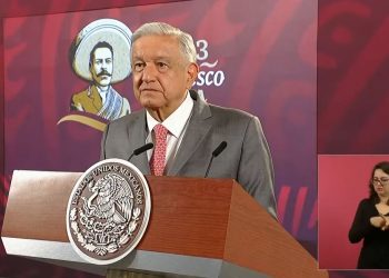 Esto dijo López Obrador sobre la muerte de dos migrantes en las boyas instaladas en el Río Bravo