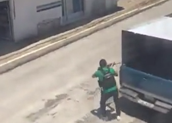 Balacera en calles de Puebla deja un muerto y cuatro detenidos