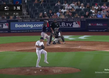 Medias Rojas de Boston derrotan 3-8 a los Yanquis de Nueva York.
