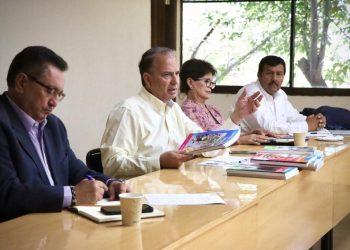 Coahuila suspende la distribución de libros de texto gratuito