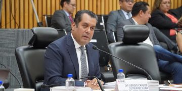 Juicio político para Claudia Zavala del INE, Sergio Gutiérrez Luna pide sanción por alterar dichos del presidente